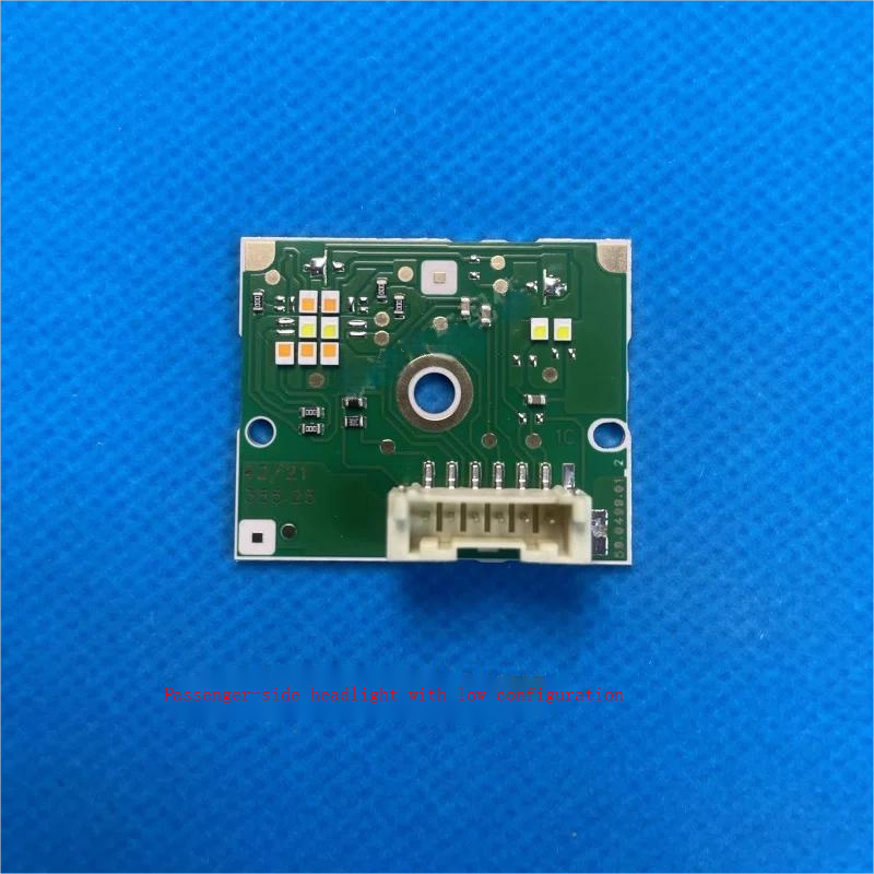 Passenger-side headlight with low configuration